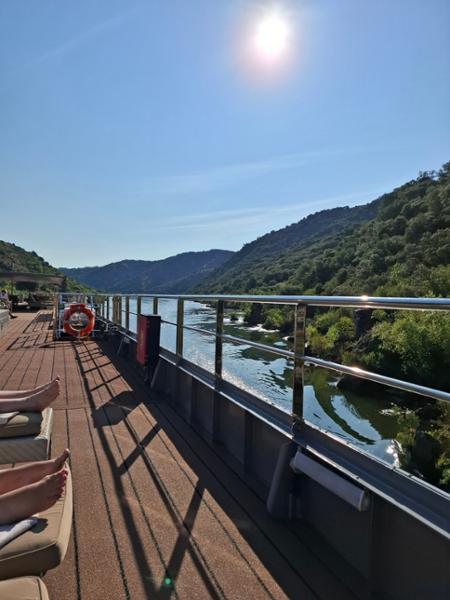 Beautiful scenery & port tasting experiences