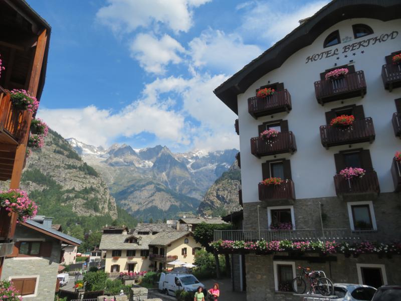 Tour du Mont Blanc Trek