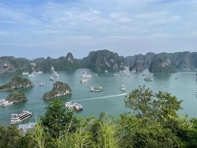 5670-2 for 1 Vietnam