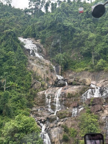 5701-Highlights of Vietnam