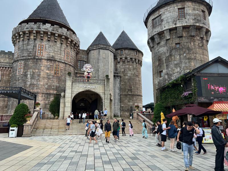 5701-Highlights of Vietnam