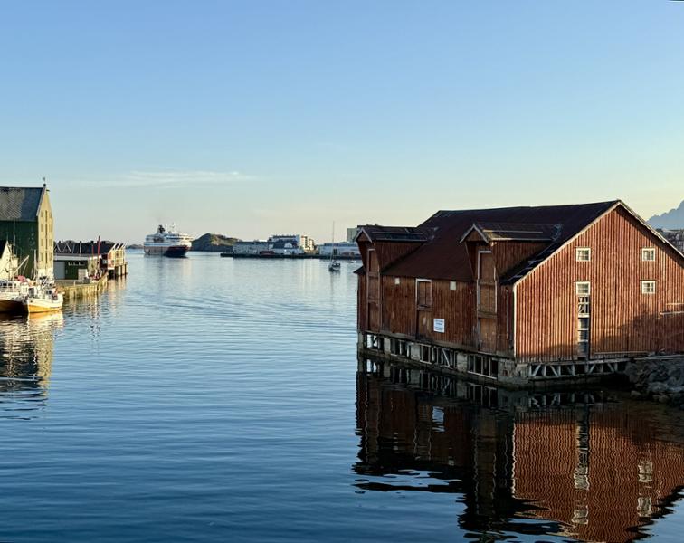 Your holiday: Lofoten Guided Walking