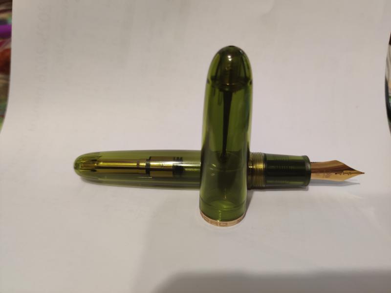 Jinhao 9019 Fountain Pen - Olive