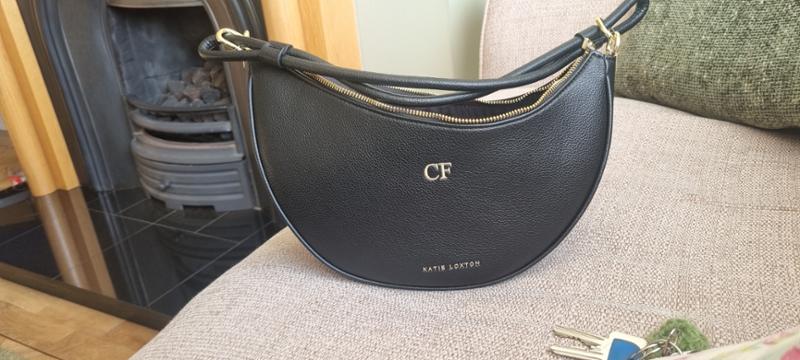 Asha Sling Bag in Black