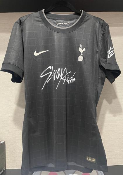 THFC x Stray Kids Limited Edition 25/26 Away Shirt | Spurs