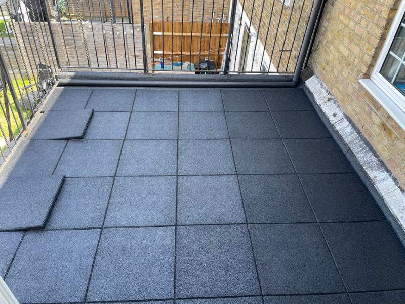 Cannons UK 50cm x 50cm x 30mm Rubber Playground Tiles 6.0 Kg