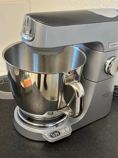 Titanium Chef Baker XL Schwarz KVL85.004BK