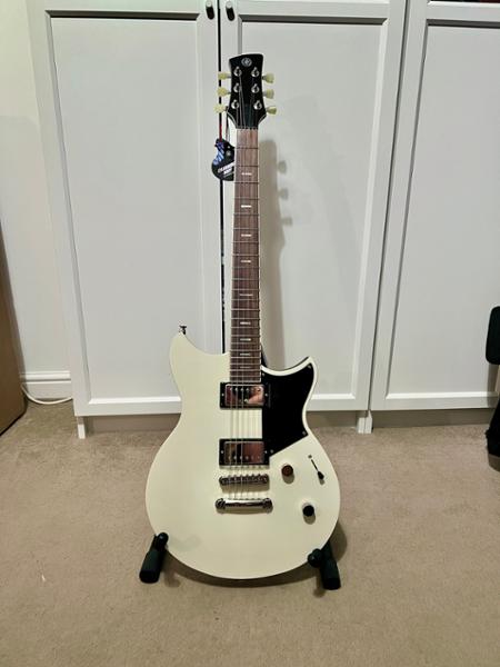 Yamaha Revstar Standard RSS20 Electric Guitar in Vintage White