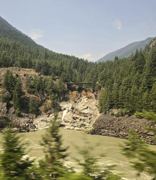 5375-Unbeatable Rockies Rail & Cruise