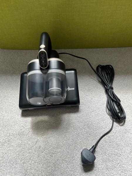 Hoover 4-in-1 Corded Handheld UV Mattress Vacuum Cleaner - HMC5 Black & Gold