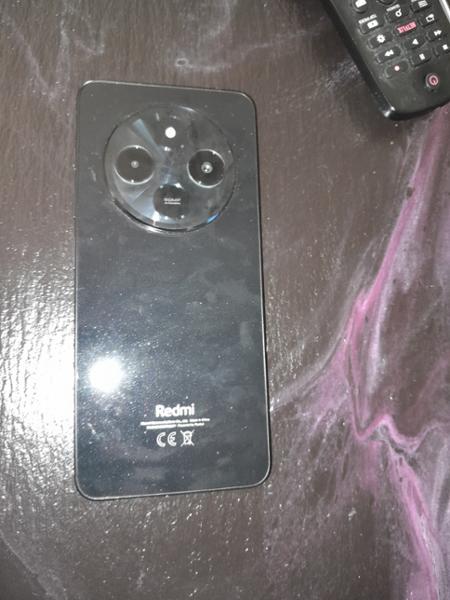 Xiaomi Redmi 14C smarttelefon 4/128GB (sort)