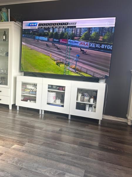 TCL 85" QLED780 4K QLED Smart TV (2024)