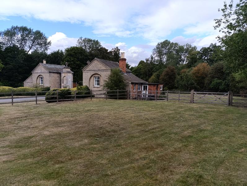 Carburton Lodge South