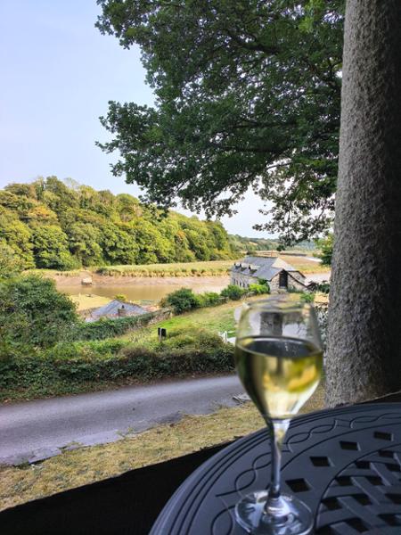Another lovely stay on the Tamar in a NT Cottage