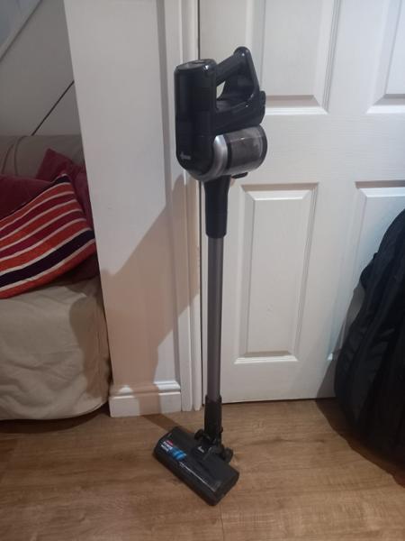 Hoover Power Move Cordless Vacuum Cleaner with 3x Power & Anti Hair Wrap, Grey - HF4 PLUS