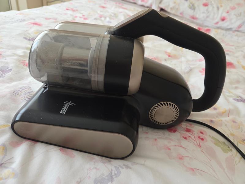 Hoover 4-in-1 Corded Handheld UV Mattress Vacuum Cleaner - HMC5 Black & Gold