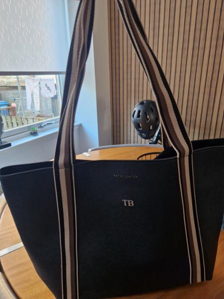 Hallie Tote Bag in Black