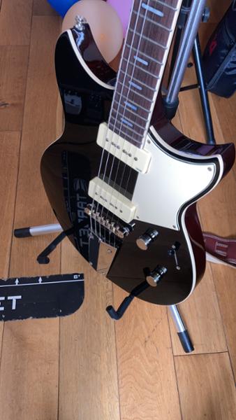 Yamaha Revstar Standard RSS02T Electric Guitar in Black