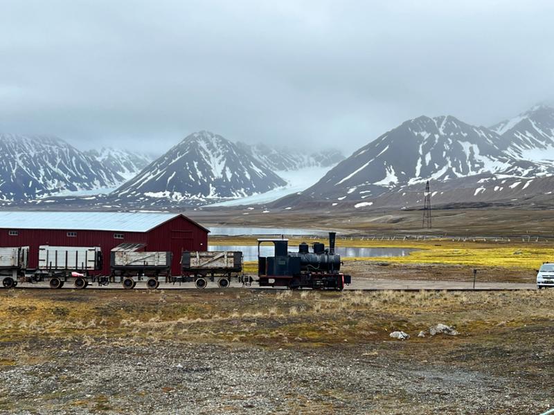 Arctic Summer Sailing and Walking in Svalbard