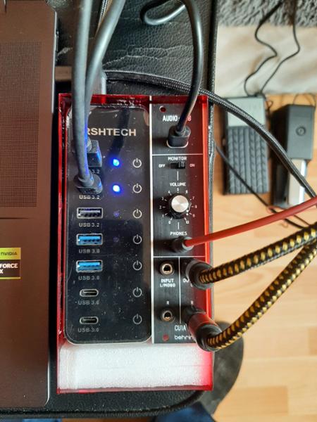 Behringer CU1A Ultra-Low Latency 2 In/2 Out USB/Audio Interface for Eurorack Module