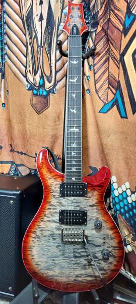 PRS SE Custom 24-08 Quilt Electric Guitar in Charcoal Cherry Burst