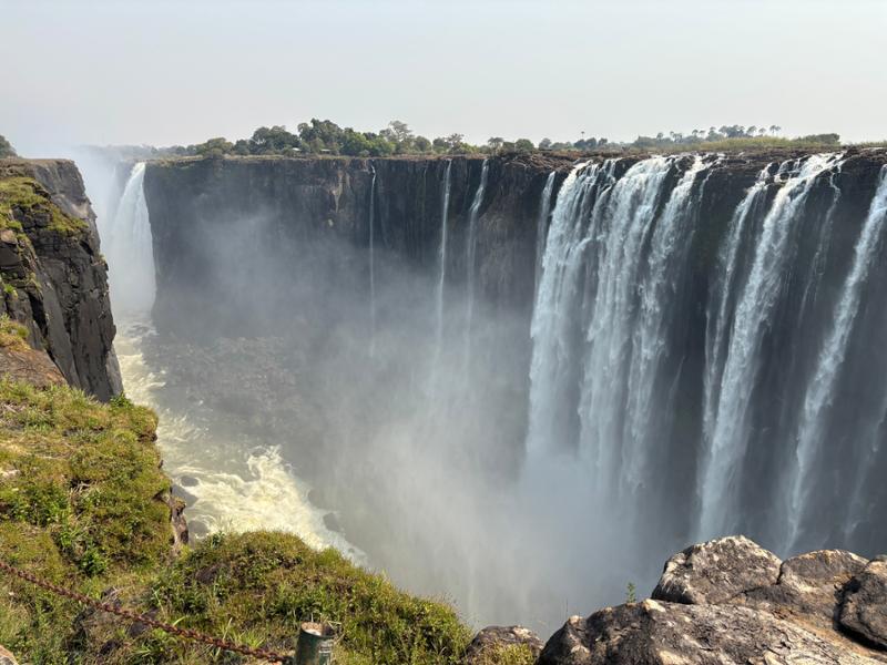 5589-2 for 1 South Africa & Victoria Falls