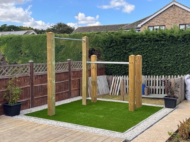 Cannons UKArtificial Grass topped rubber garden floor tiles 2nd edition (Deco) 15mm sbr+ 35mm artificial turf 24.0 Kg