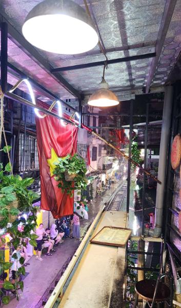 5701-Highlights of Vietnam