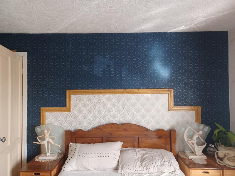 Layla Art Deco Wallpaper White GranDeco GV3101