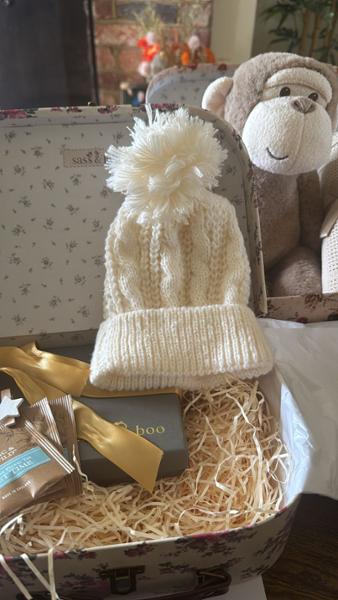 Pregnancy Gifts - Vintage Rose Mother Hamper - Pregnancy Gifts - Bumbles & Boo
