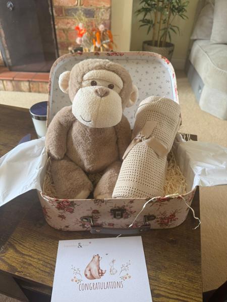 Pregnancy Gifts - Vintage Rose Mother Hamper - Pregnancy Gifts - Bumbles & Boo
