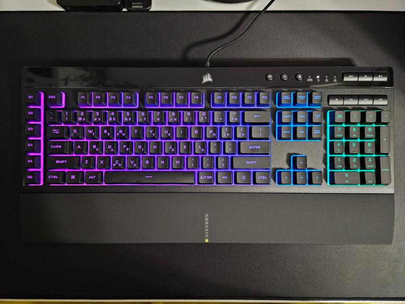 Corsair K55 RGB Pro Gaming Μεμβράνης Ενσύρματο Full Size Πληκτρολόγιο με RGB Μαύρο (GR)