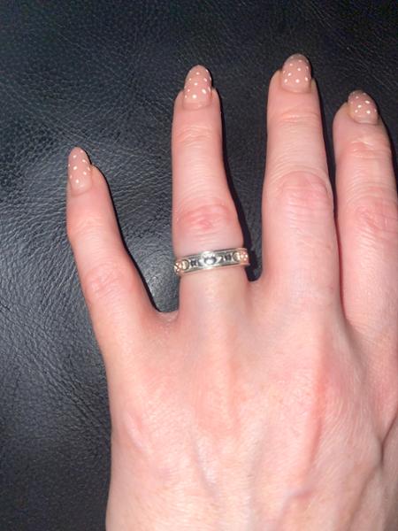 Silberner keltischer Claddagh-Bandring für Damen