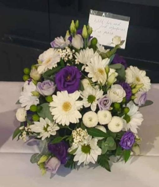 Flower arrangement