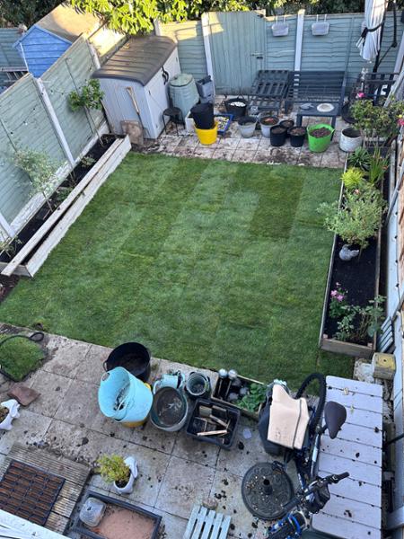 Poor communication and delivery but great turf