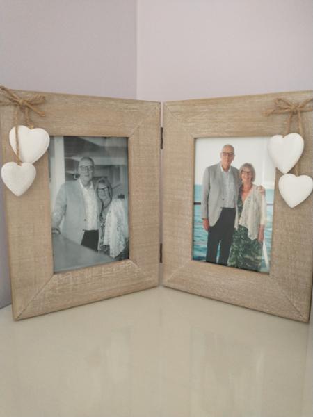 Review of Sasse and Belle double photo frame..