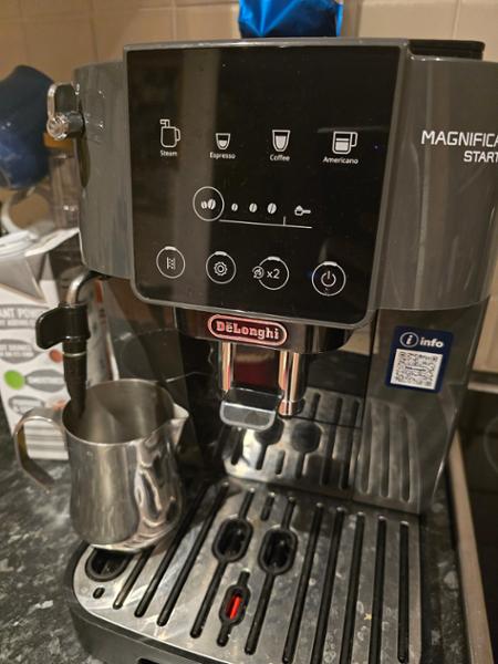Magnifica Start automatic coffee machine