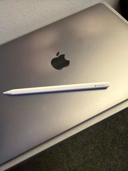 APPLE Pencil Pro - MX2D3ZM/A - Currys Business