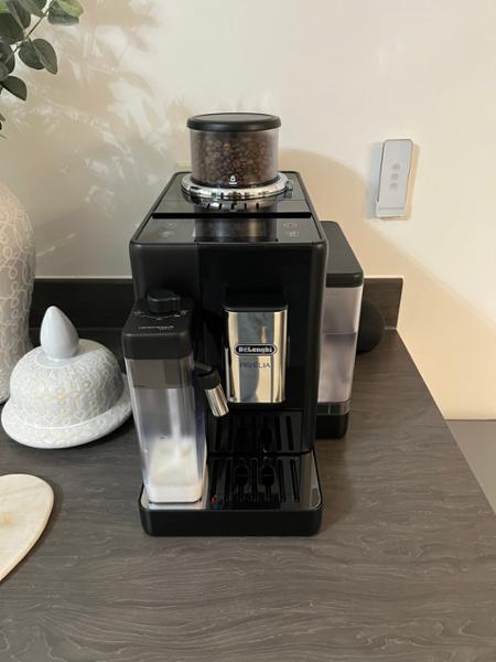 Rivelia Automatic Compact Bean to Cup Coffee Machine - Pebble Grey