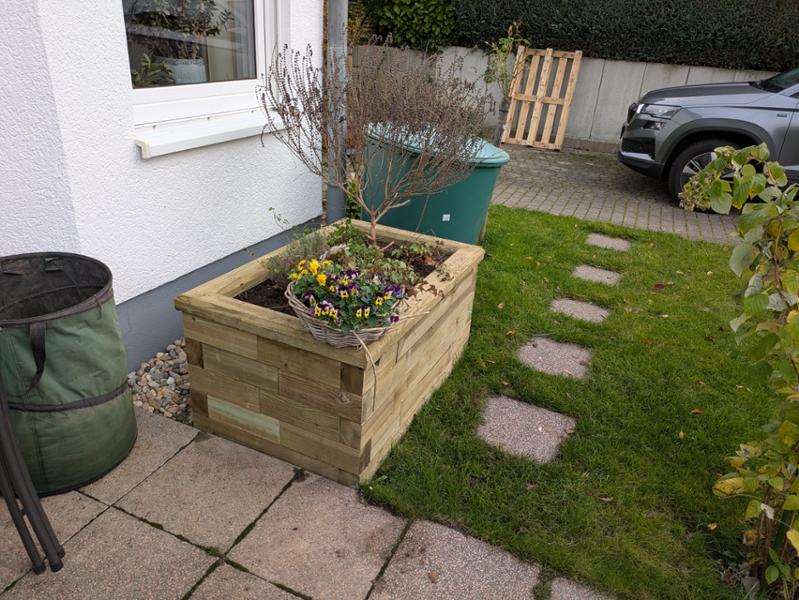 Hochbeet aus Holz / Ihr individuelles Hochbeet gestalten