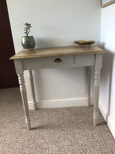 Artisan desk