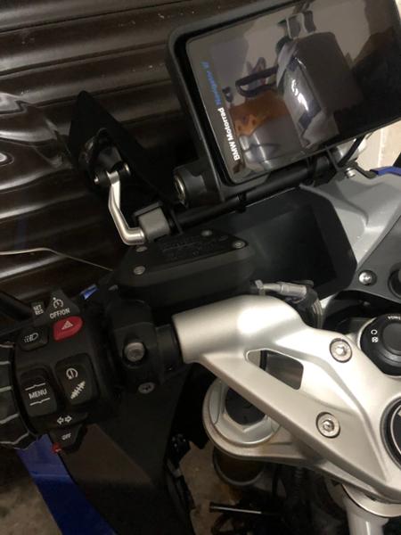 Sat nav bracket off-centre even though there's plenty of clearance