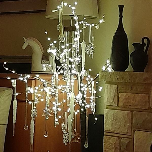 Crystal tree