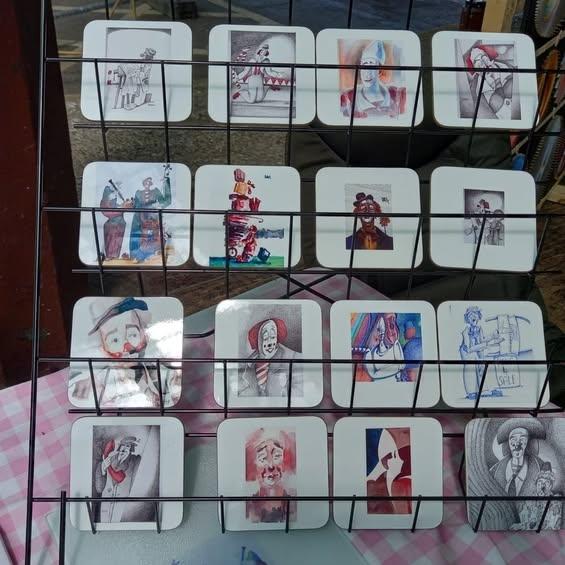 Zippi is a must for promotion of one's Art