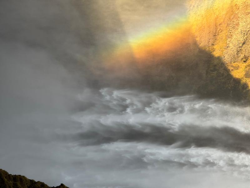 A experience to see Iceland, extraordinary scenery, and Northern lights!