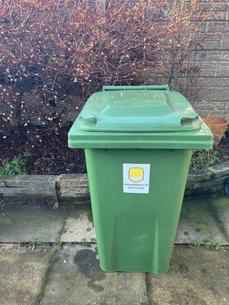 240 Litre Wheelie Bin | Green