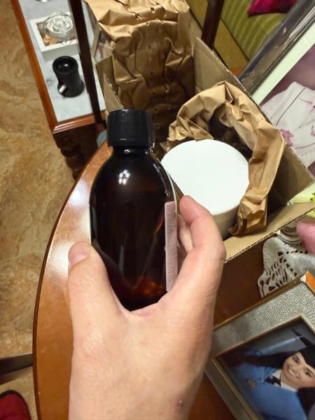 Embalaje defectuoso con productos deteriorados