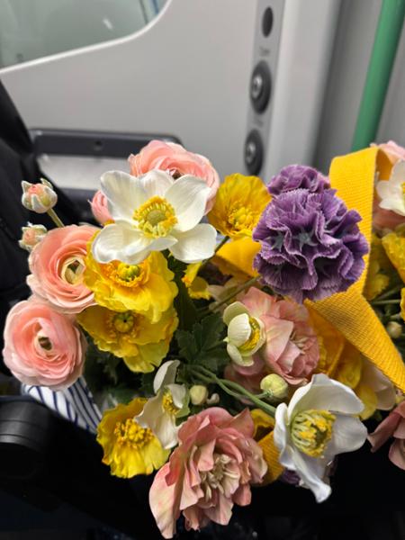 Beautiful flowers and rapid delivery