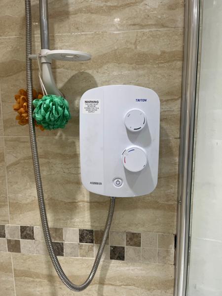 Electric Shower -Silent Running Thermostatic Power Shower AS2000SR