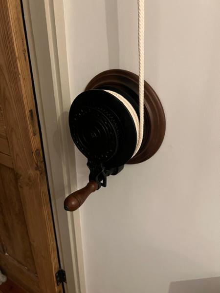 Hand Winch (Seconds)